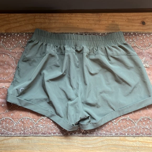 Zyia Active Olive Green Summer Shorts Size Small (S) - Picture 2 of 5